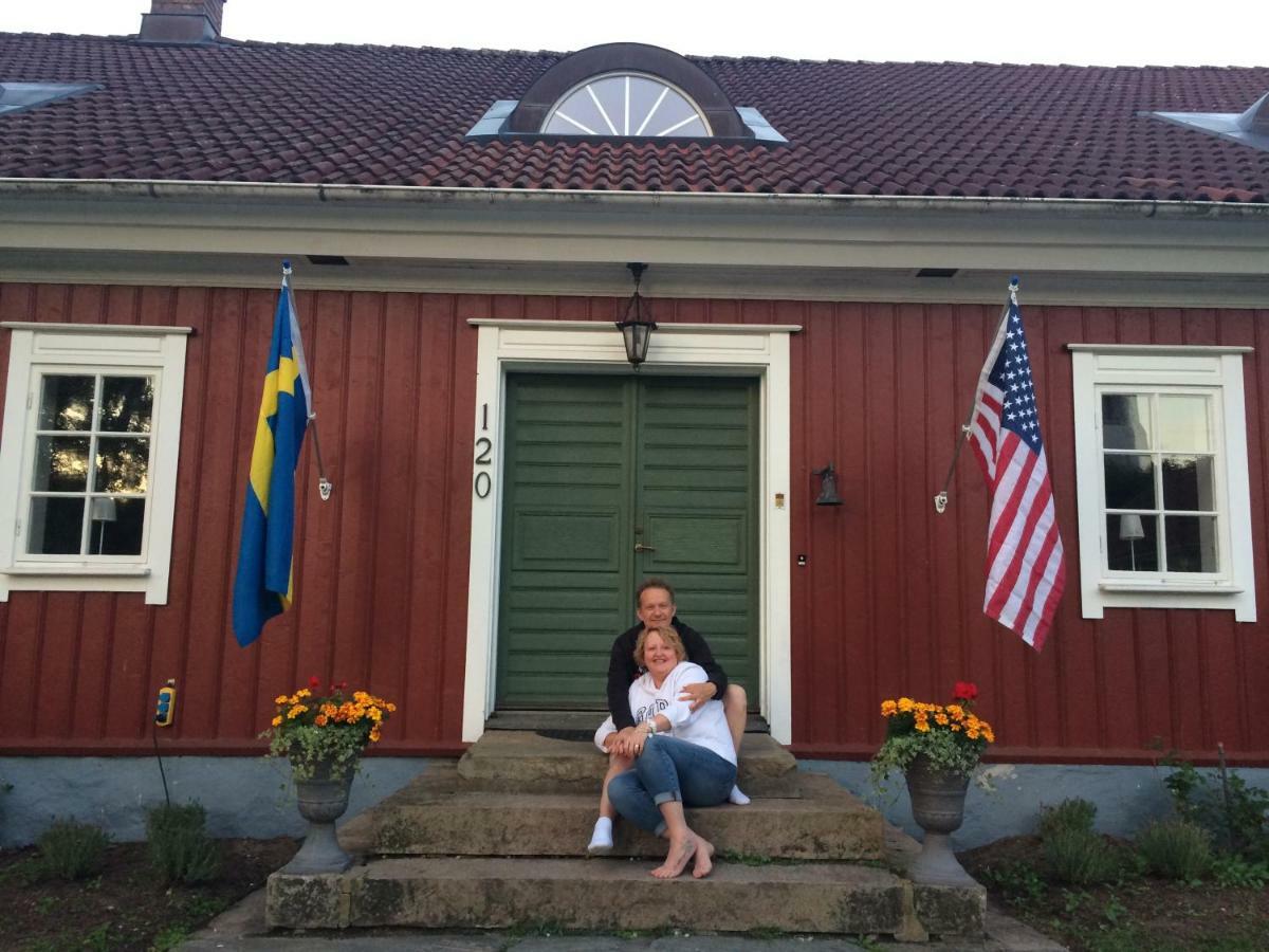 Ameriden Bed And Breakfast Godeby Bagian luar foto