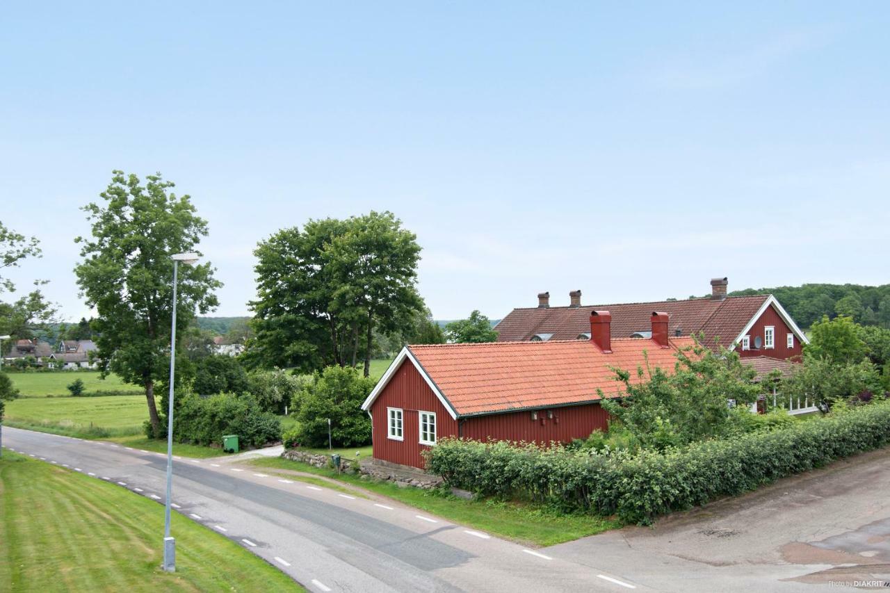 Ameriden Bed And Breakfast Godeby Bagian luar foto